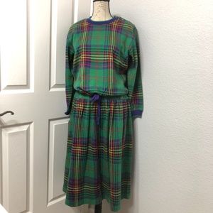 Rare VTG ADRIENNE VITTADINI Plaid Pullover & Skirt